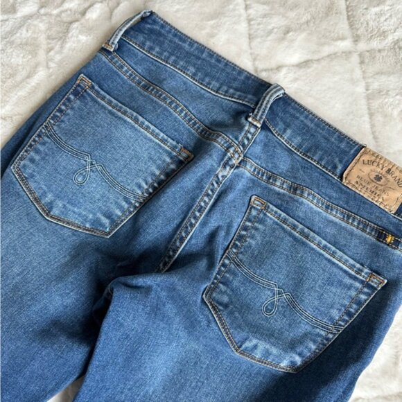 Lucky Brand | Dark Wash Denim Leyla Skinny Blue Jeans | Size 00/24A - Picture 8 of 16